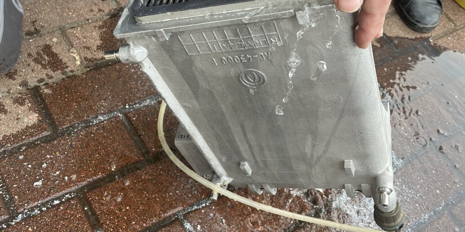 IMG_3277 1500X750 | Schierer Jung Nettoyage du corps de chauffe d’une chaudière à gaz à Oberhausbergen Bischheim